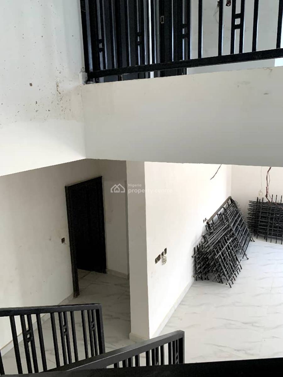 Luxury 4bedroom En-suite Duplex +swimming Pool, Airport Road, Behind Dunamis Church, Glory Dome, Lugbe District, Abuja, Detached Duplex for Sale