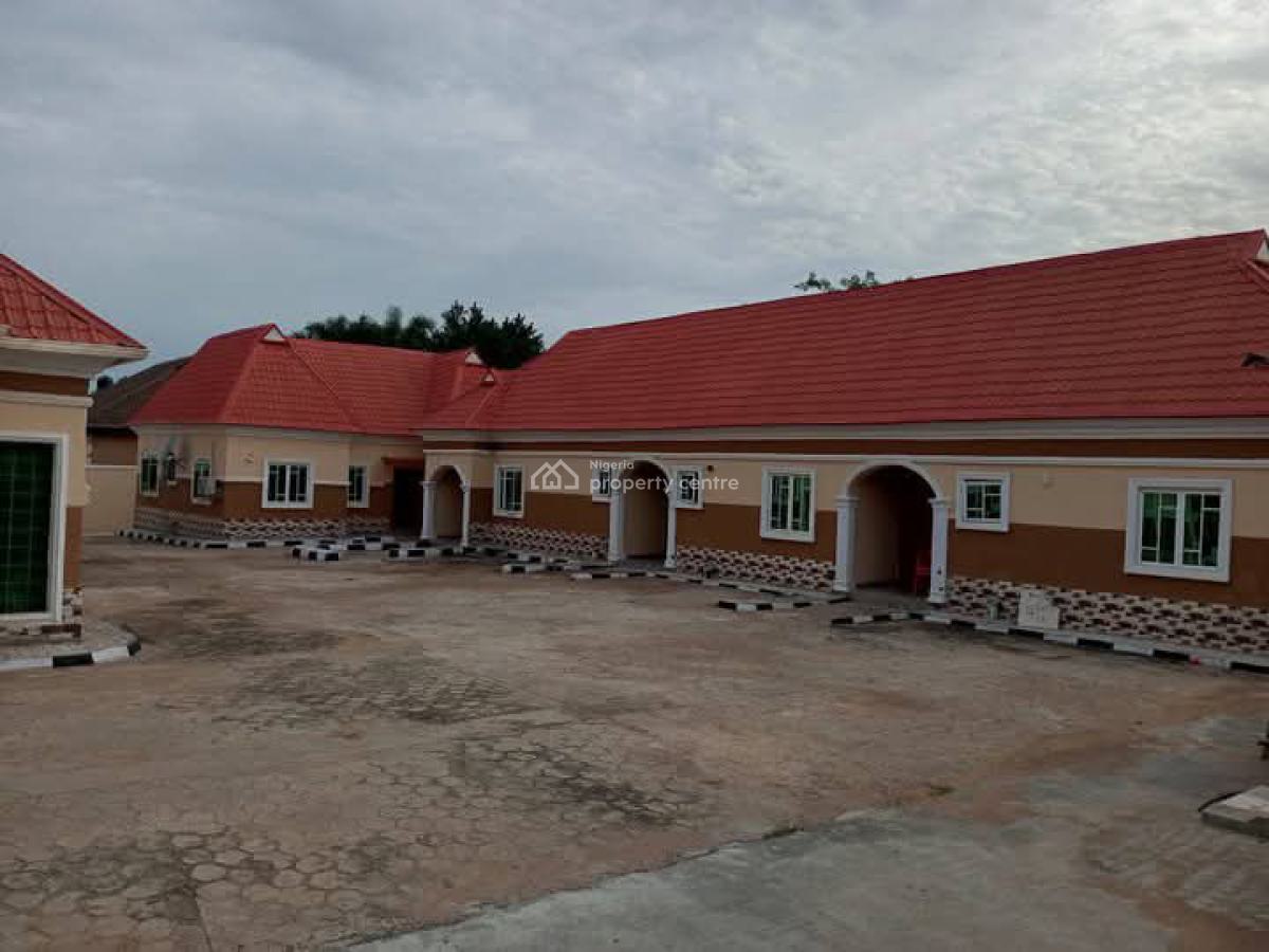 4 Bedroom Detached Bungalow with Bq, Iju-ishaga, Agege, Lagos, Detached Bungalow for Sale