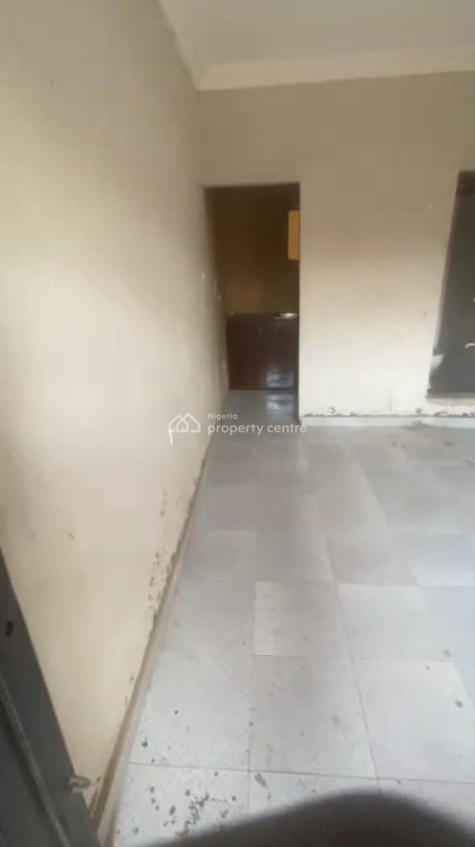 Very Spacious Ground Floor Room Self-contain, Shomolu, Shomolu, Lagos, Self Contain (single Rooms) for Rent
