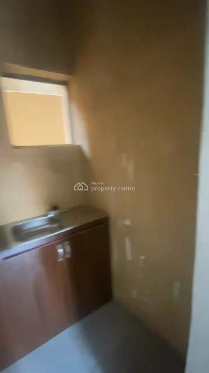 Very Spacious Ground Floor Room Self-contain, Shomolu, Shomolu, Lagos, Self Contain (single Rooms) for Rent