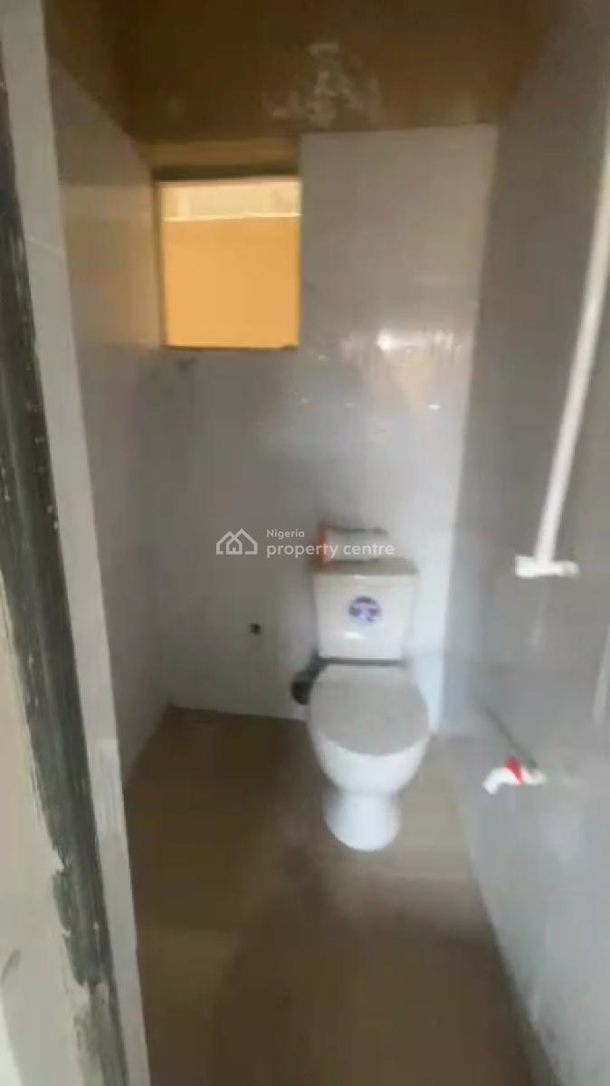 Very Spacious Ground Floor Room Self-contain, Shomolu, Shomolu, Lagos, Self Contain (single Rooms) for Rent