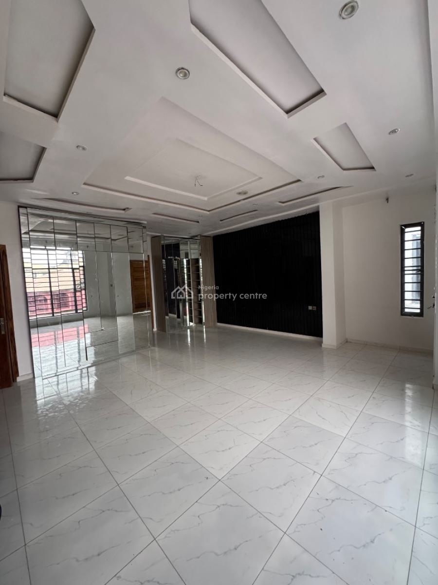 Maintained 5 Brdroom Detached Duplex, Osapa, Lekki, Lagos, Detached Duplex for Rent