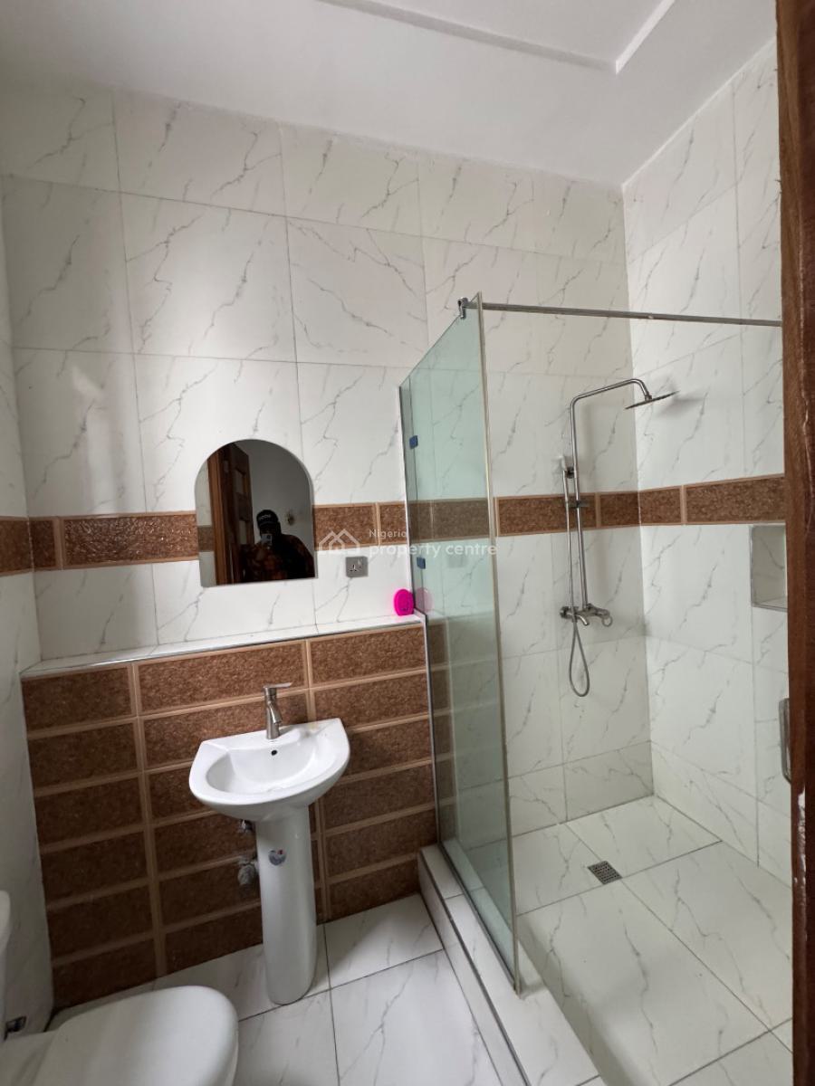 Maintained 5 Brdroom Detached Duplex, Osapa, Lekki, Lagos, Detached Duplex for Rent