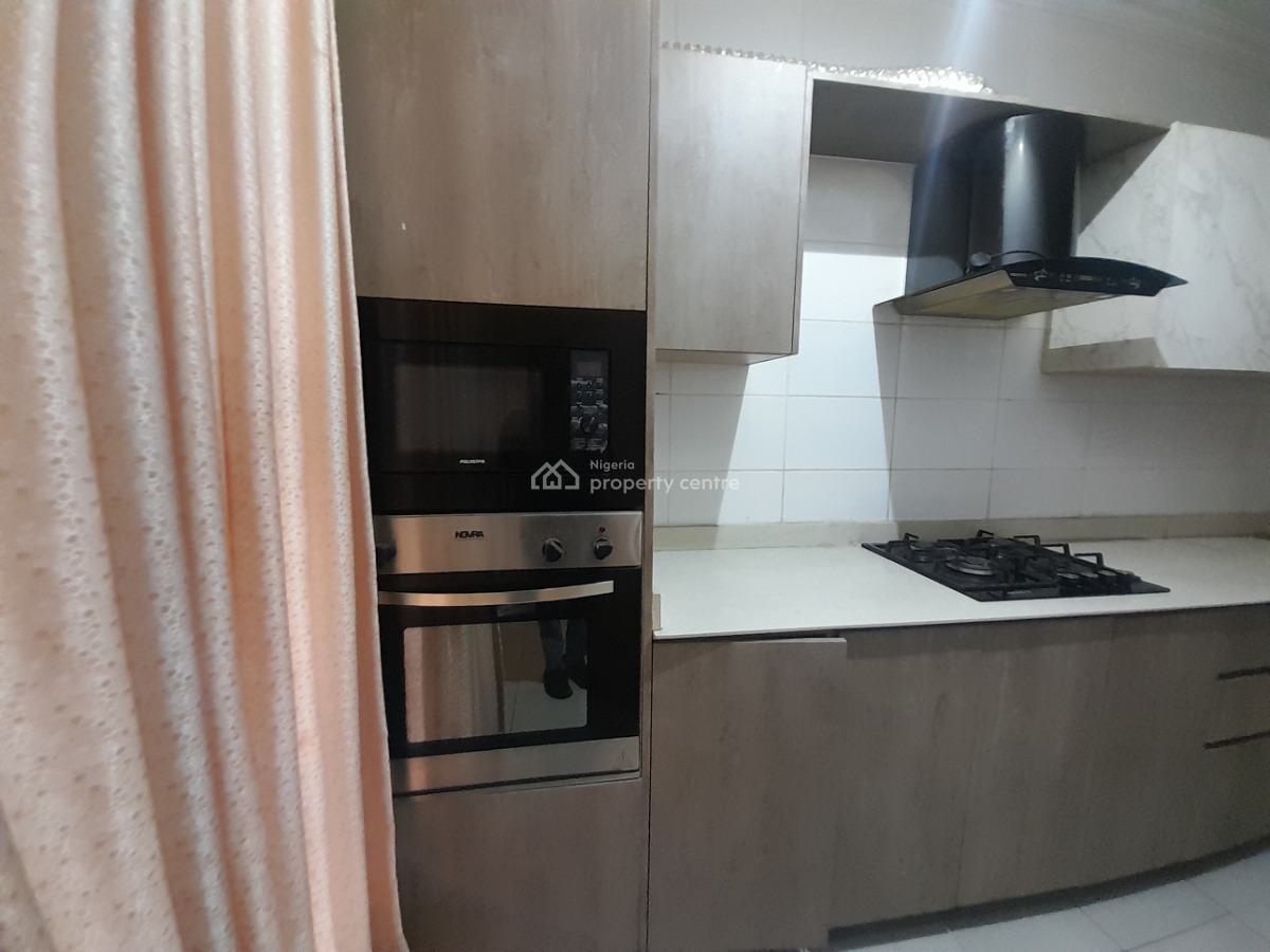 Luxuriously Furnished and Serviced 2 Bedroom Apartment (ensuite), 1st Avenue, Gwarinpa, Abuja, Flat / Apartment for Rent