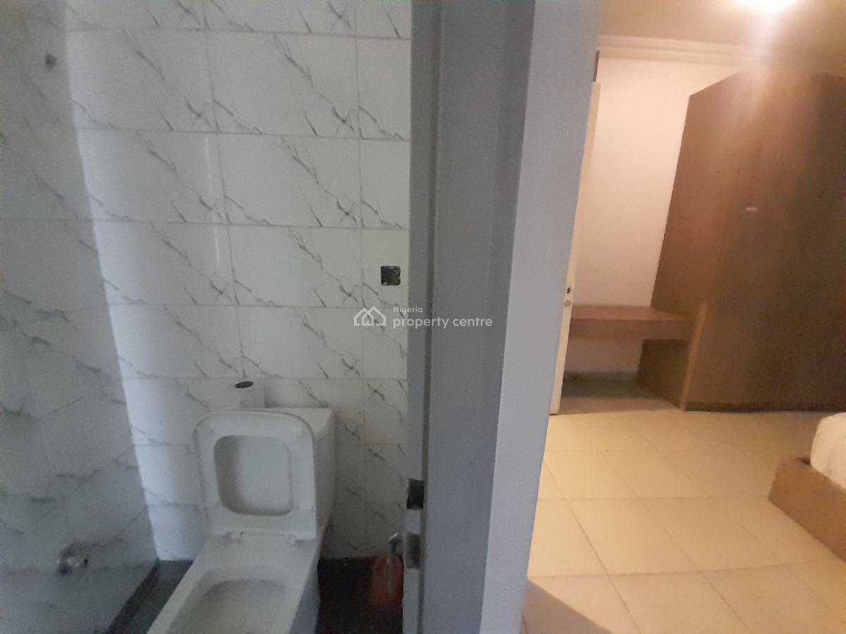 Luxuriously Furnished and Serviced 2 Bedroom Apartment (ensuite), 1st Avenue, Gwarinpa, Abuja, Flat / Apartment for Rent