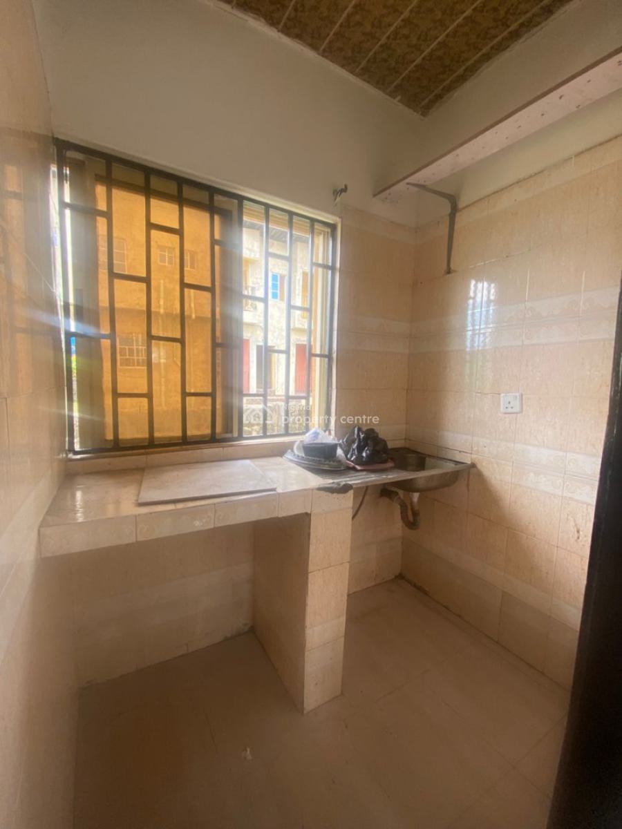 a Sharp and Spacious Selfcontain., Sangotedo, Sangotedo, Ajah, Lagos, Self Contain (single Rooms) for Rent