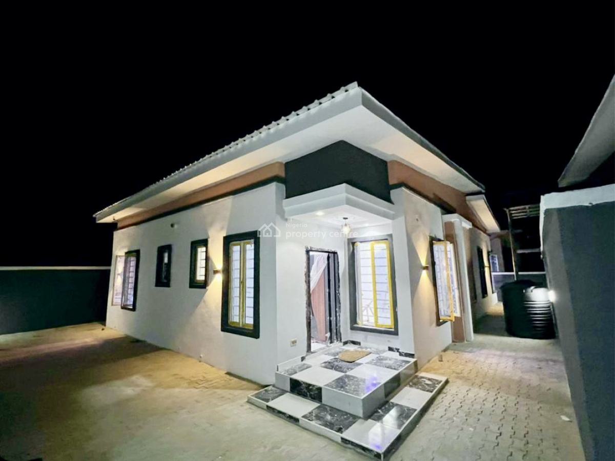 Luxury, with Cctv and Solar, Awoyaya, Ibeju Lekki, Lagos, Detached Bungalow for Sale