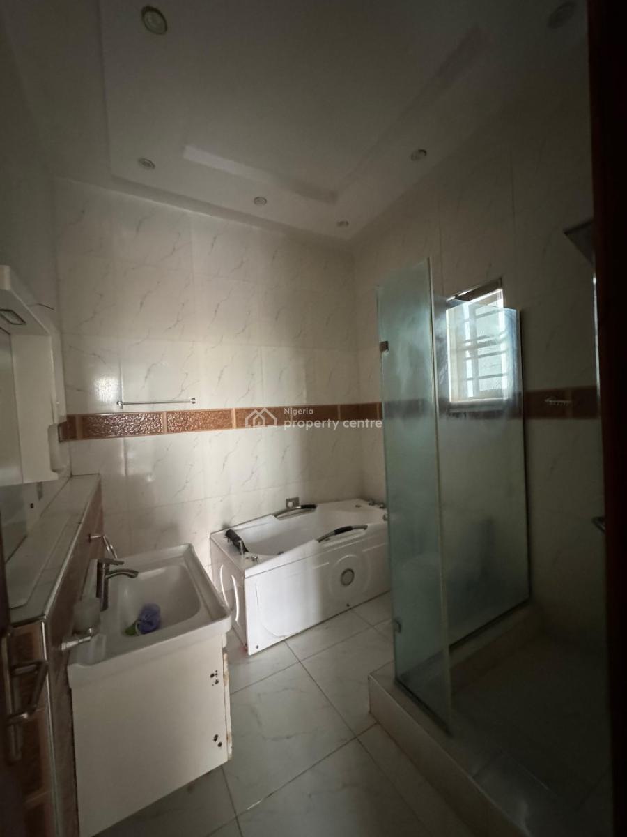 Well Maintained 5 Bedroom Detached Duplex, Osapa, Lekki, Lagos, Detached Duplex for Rent