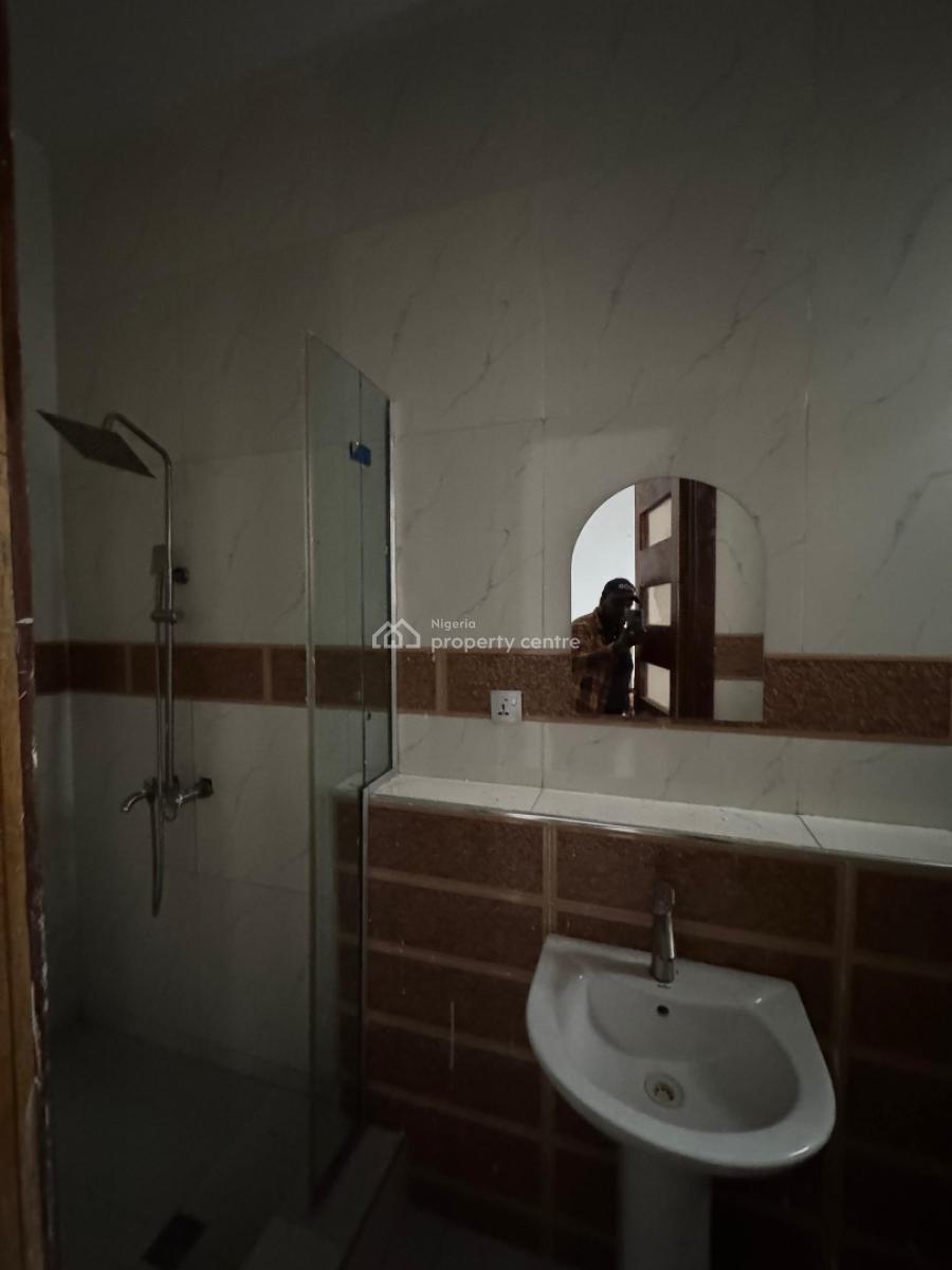 Well Maintained 5 Bedroom Detached Duplex, Osapa, Lekki, Lagos, Detached Duplex for Rent