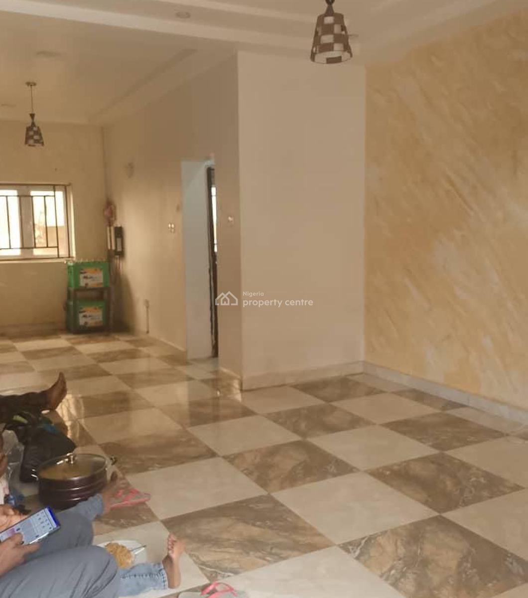 Standard Serviced 2-bedroom Flat, Gwarinpa Main, Gwarinpa, Abuja, Flat / Apartment for Rent