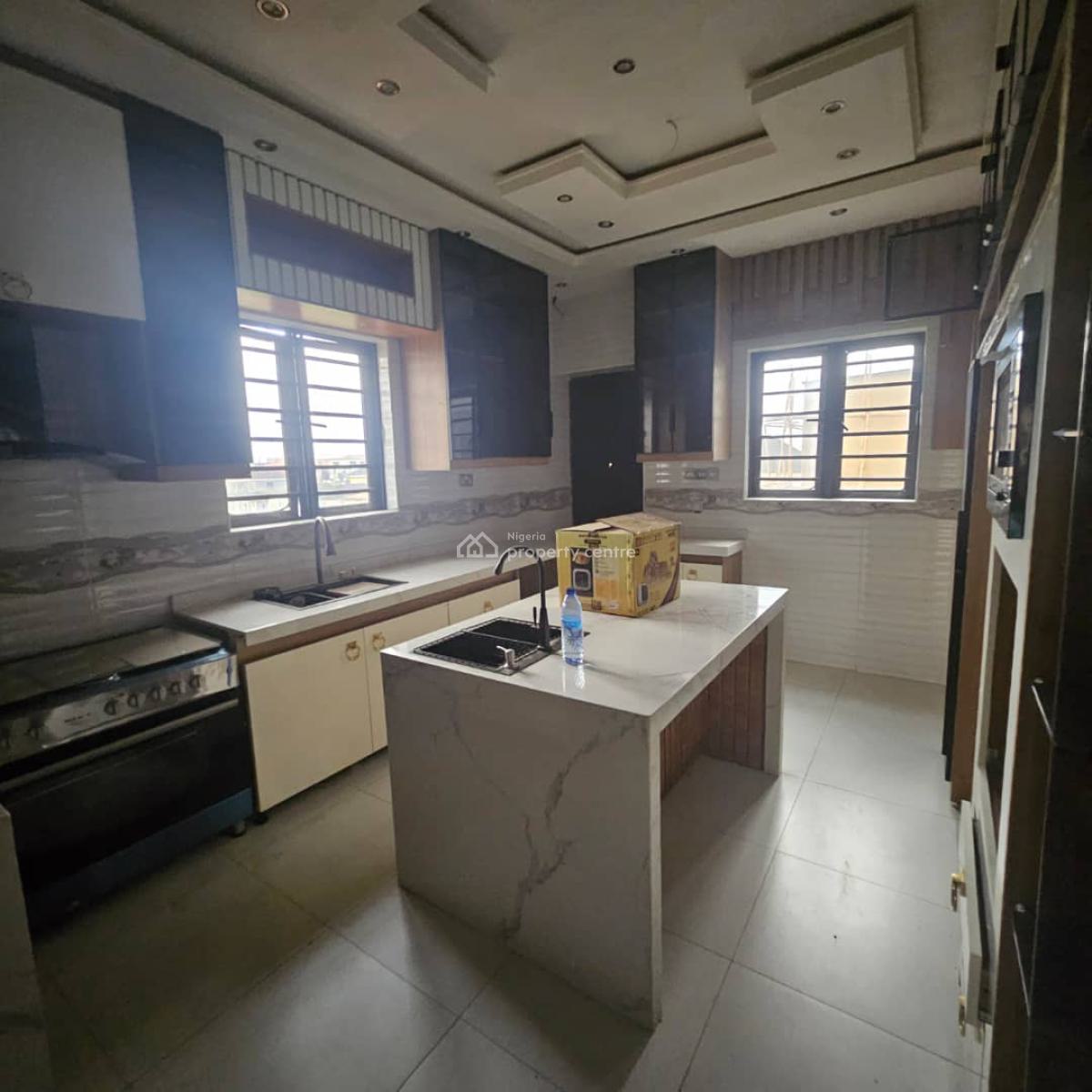 a Lovely 5bedroom Fully Detached Duplex with Bq, Within The Gra, Gra Phase 2, Magodo, Lagos, Detached Duplex for Sale