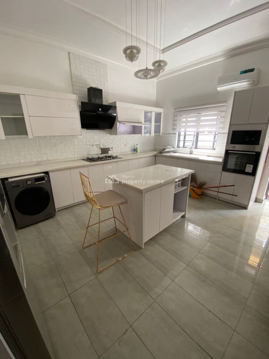 Luxuriously Built 5 Bedroom House, Megamond Estate Ikota, Ikota, Lekki, Lagos, Detached Duplex for Sale