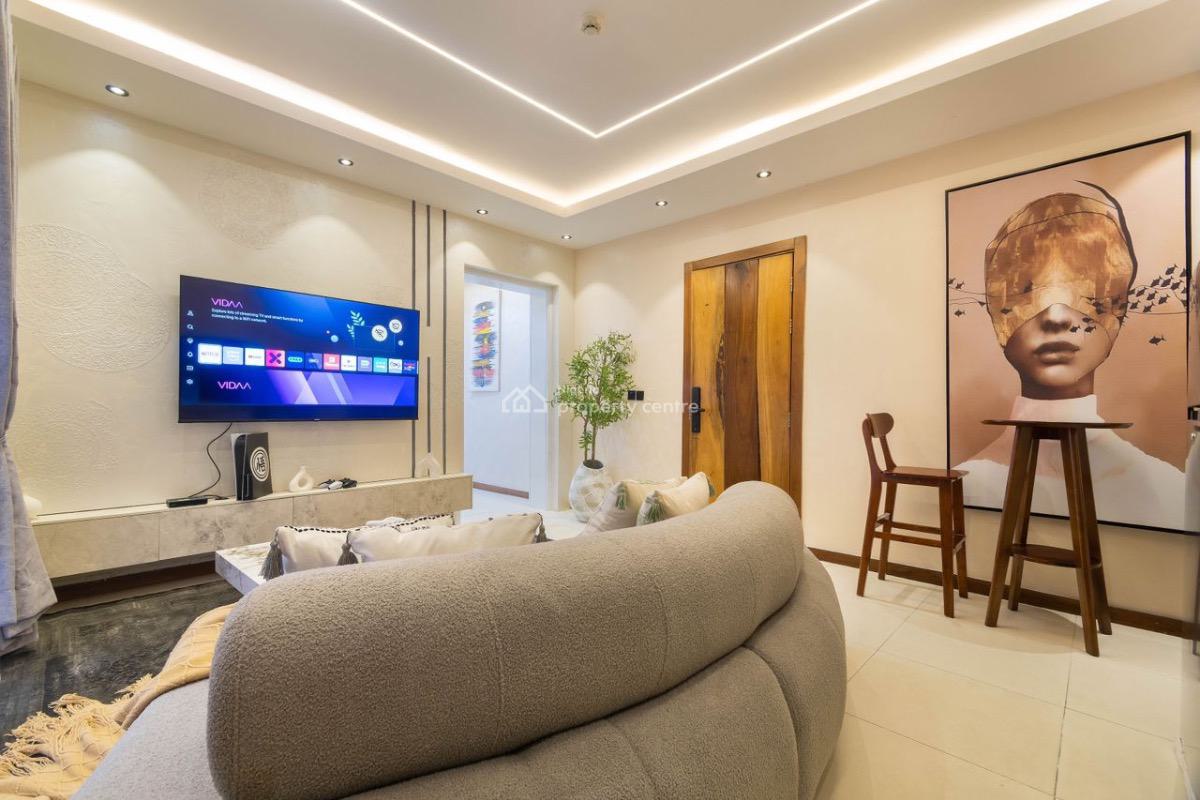 Brand New 1 Bedroom with Swimming Pool and Cinema, Lekki Phase 1, Lekki, Lagos, Flat / Apartment Short Let