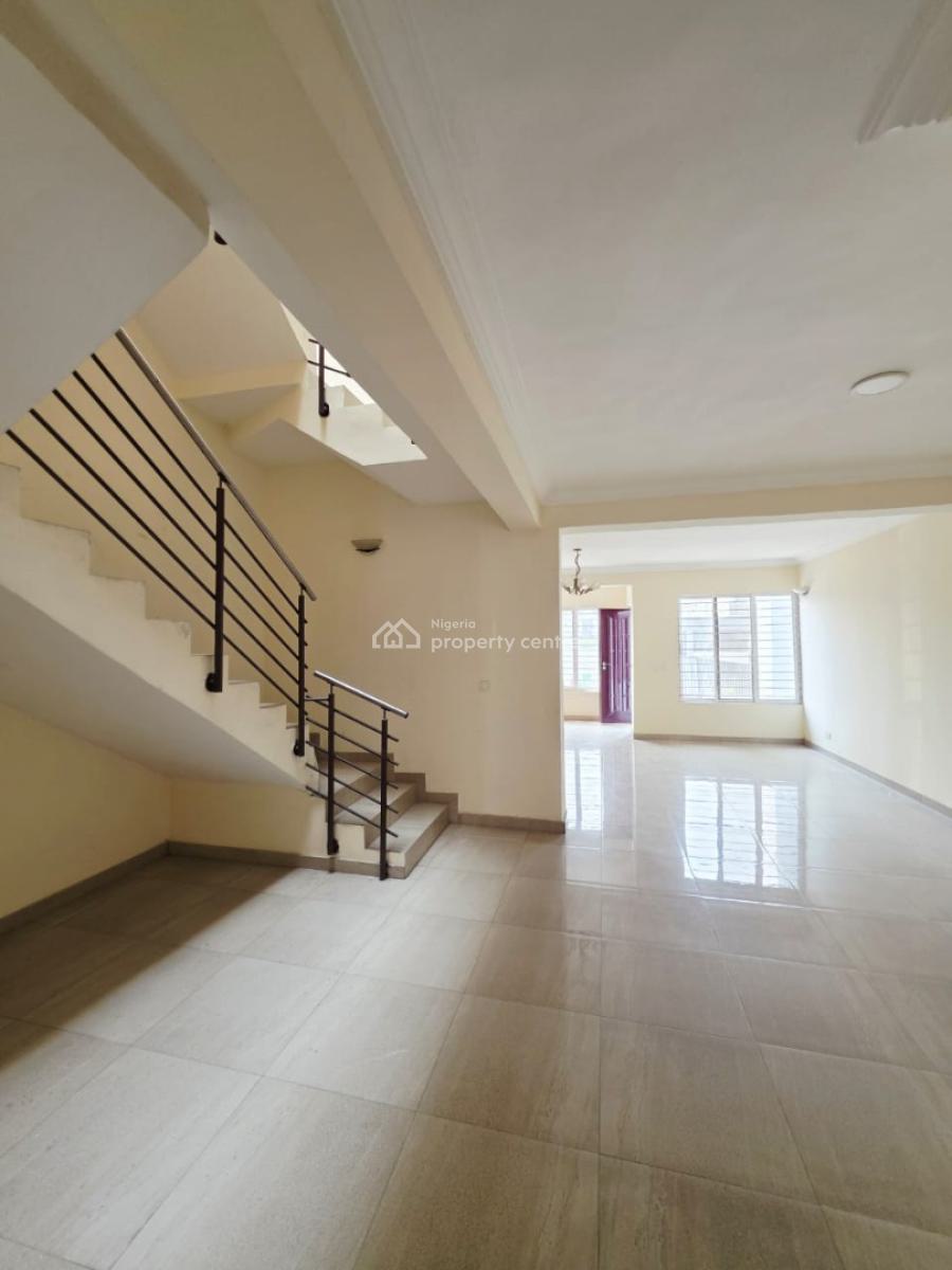 4 Bedroom Terraced Duplex with Bq, Lekki Phase 1, Lekki, Lagos, House for Sale