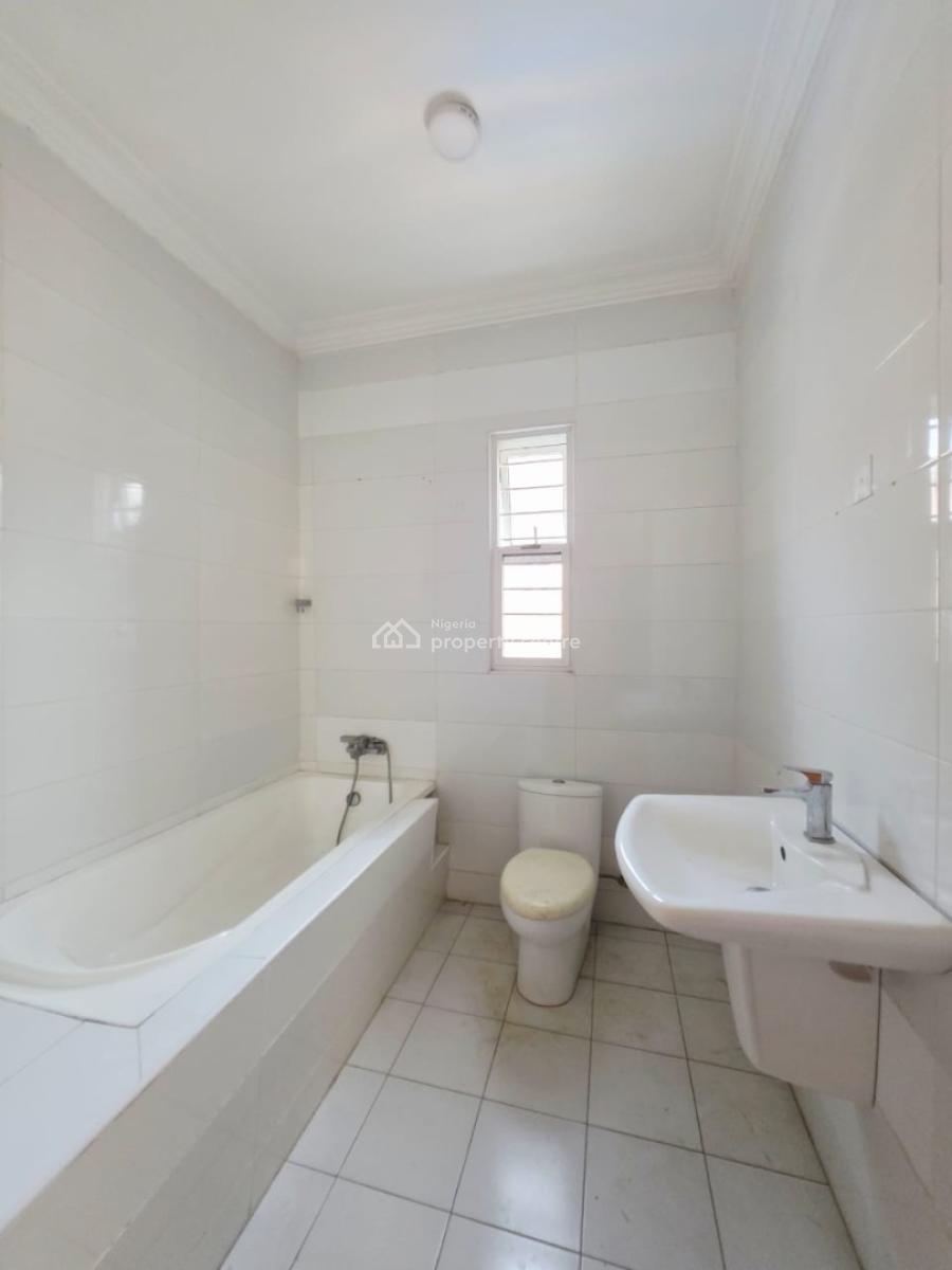 4 Bedroom Terraced Duplex with Bq, Lekki Phase 1, Lekki, Lagos, House for Sale