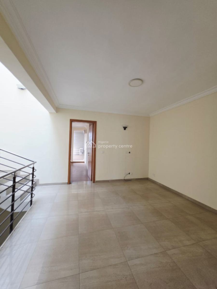 4 Bedroom Terraced Duplex with Bq, Lekki Phase 1, Lekki, Lagos, House for Sale