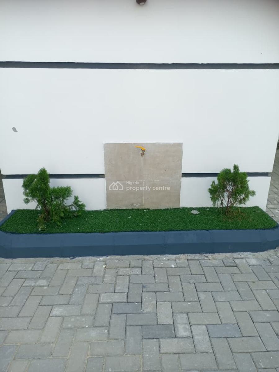 Luxury Built 3 Bedroom Terrace Duplex, Mobile Road Ilaje, Ajah, Lagos, Terraced Duplex for Rent