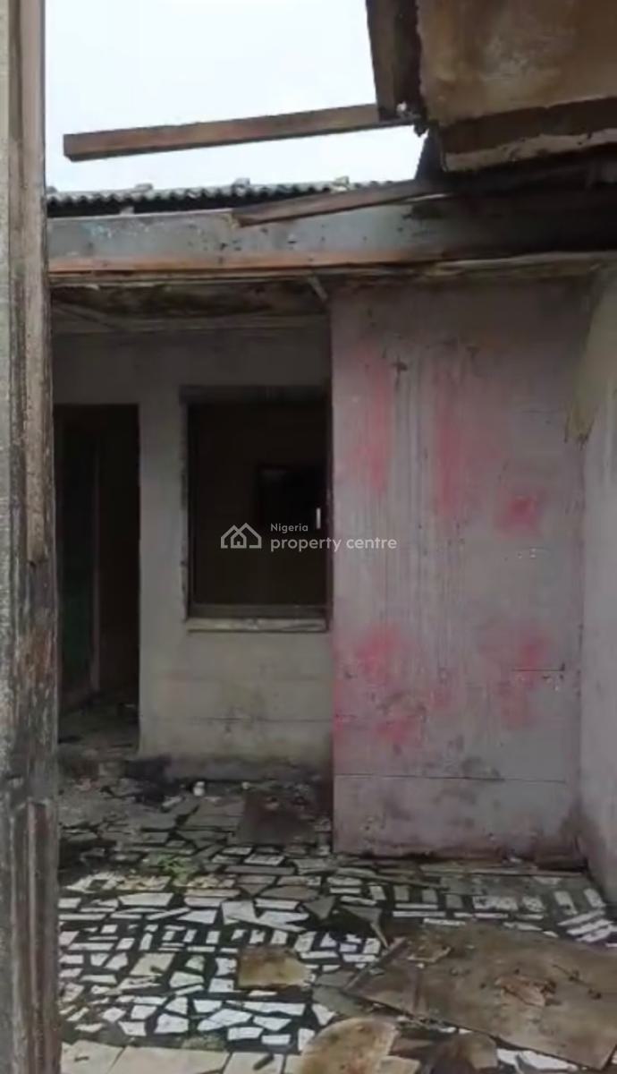 a Standard Vacant Corner Piece Bungalow, Obele, Surulere, Lagos, Mixed-use Land for Sale
