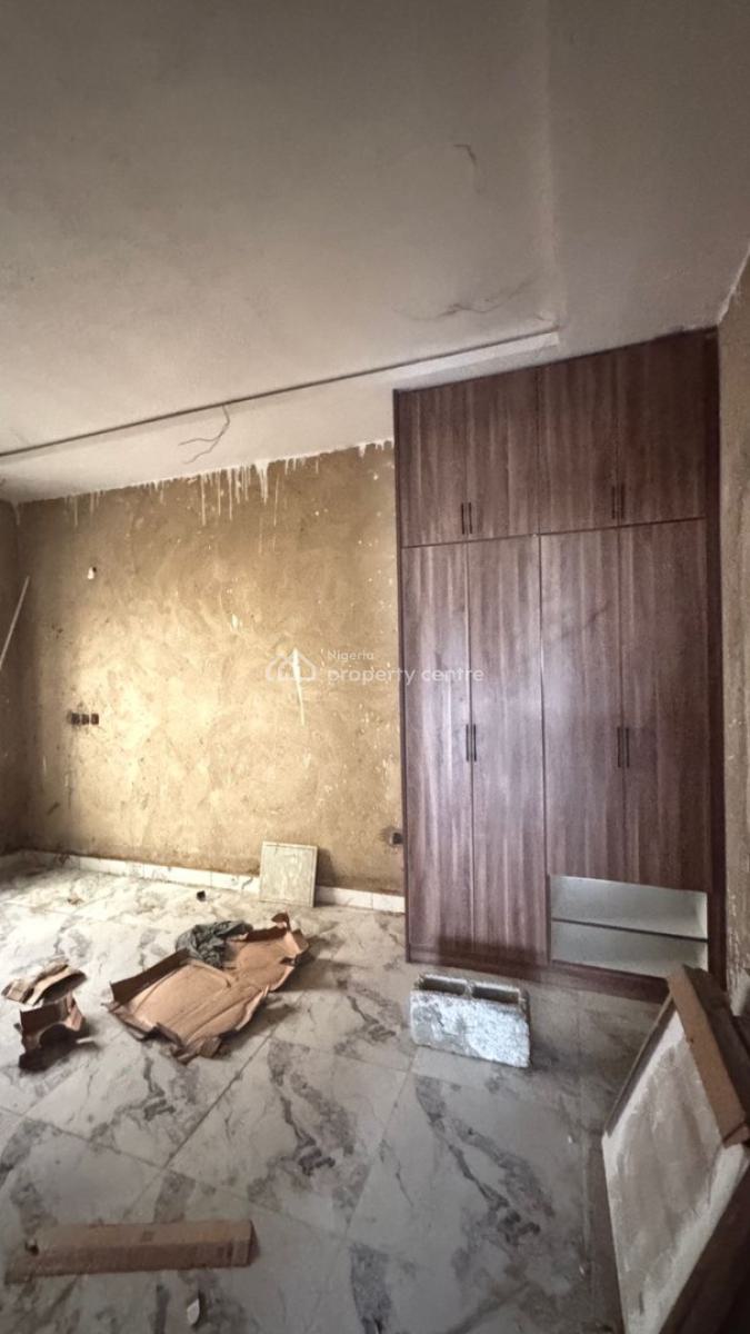2 Bedroom Apartment, Lugbe District, Abuja, House for Sale