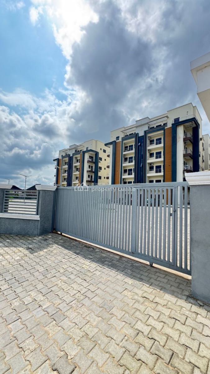 2 Bedroom Apartment, Lugbe District, Abuja, House for Sale