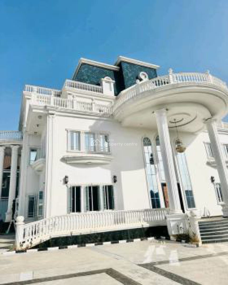 Luxury 9 Bedroom Mansion with a Penthouse and Swimming Pool, Guzape District, Abuja, House for Sale