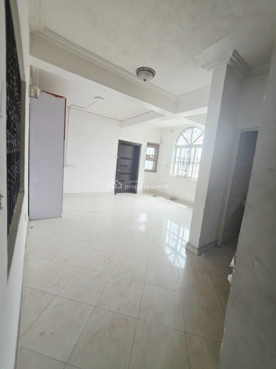 2 Wings of 6bedrooms Semi Detached Duplex, Lekki Phase1, Lekki Phase 1, Lekki, Lagos, Semi-detached Duplex for Rent