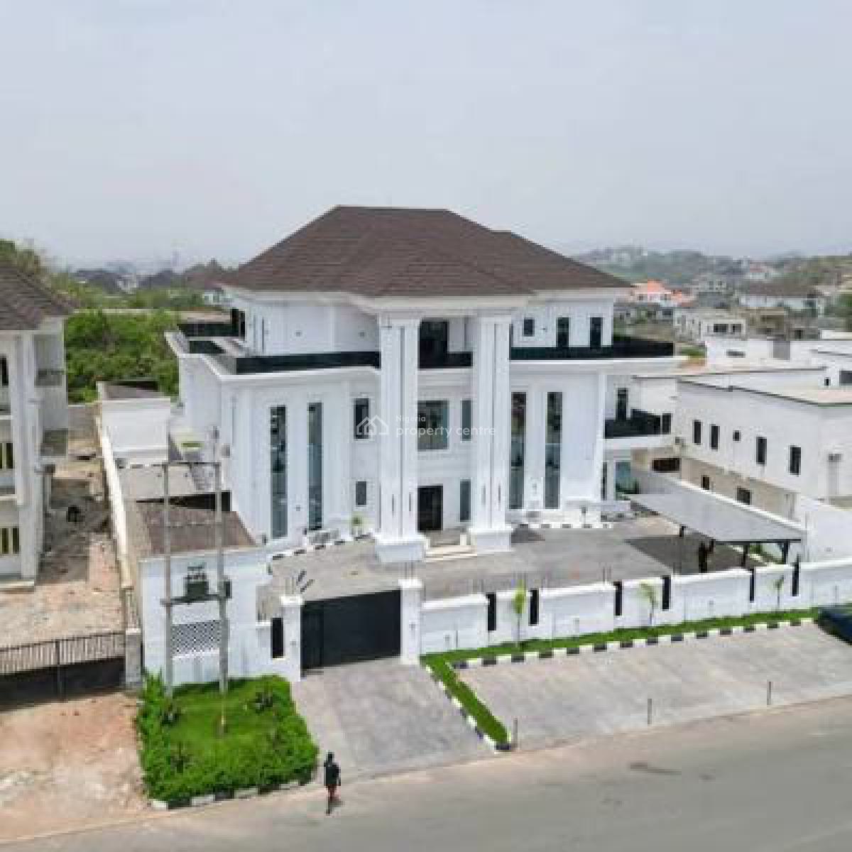 Exquisite 7 Bedroom Fully Detached Duplex with 2 Rooms Boys Quarters, Guzape District, Abuja, House for Sale