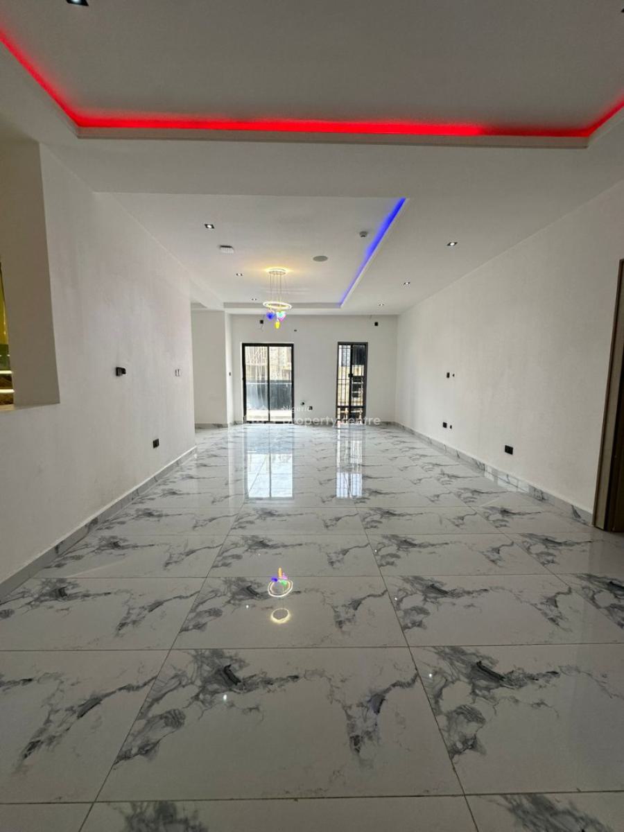 Exclusive, Elegant & Gated 5-bedroom Semi-detached Duplex +1 Room Bq, Wuye, Abuja, Semi-detached Duplex for Sale