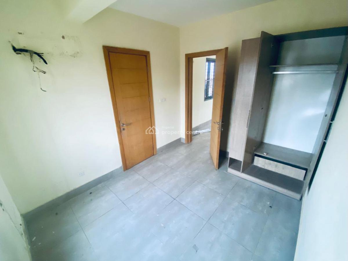 3 Bedroom Flat, Off Durosinmi Etti Street, Lekki Phase 1, Lekki, Lagos, Flat / Apartment for Sale