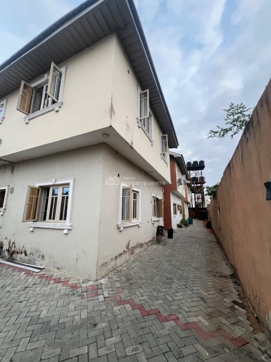 Distress 6 Units of 2 Bedroom Apartment in Call to Access Estate, Ocean Palm Estate, Sangotedo, Ajah, Lagos, Block of Flats for Sale
