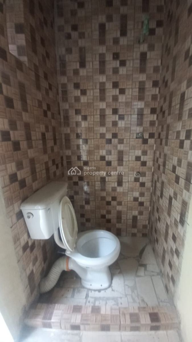 Compact Sized Room Bq, Royal Pine Estate Gate 3, Orchid Road, Lekki, Lagos, Self Contain (single Rooms) for Rent