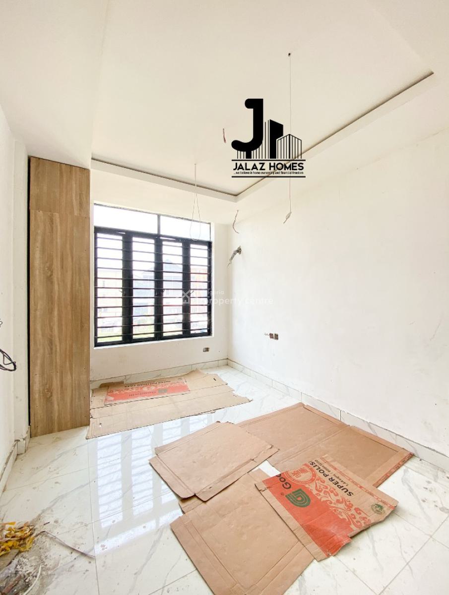 2 Bedroom Apartment, Lekki Phase 1, Lekki, Lagos, Flat / Apartment for Sale