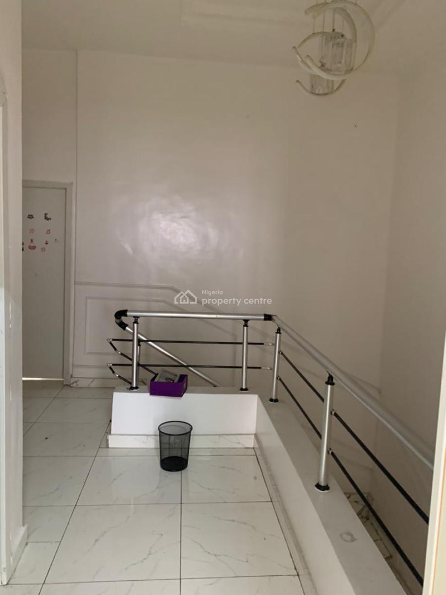 4 Bedrooms Semi Detached Duplex, Cheyvirew Estate Chevron Drive Lekki, Lekki, Lagos, Semi-detached Duplex for Rent