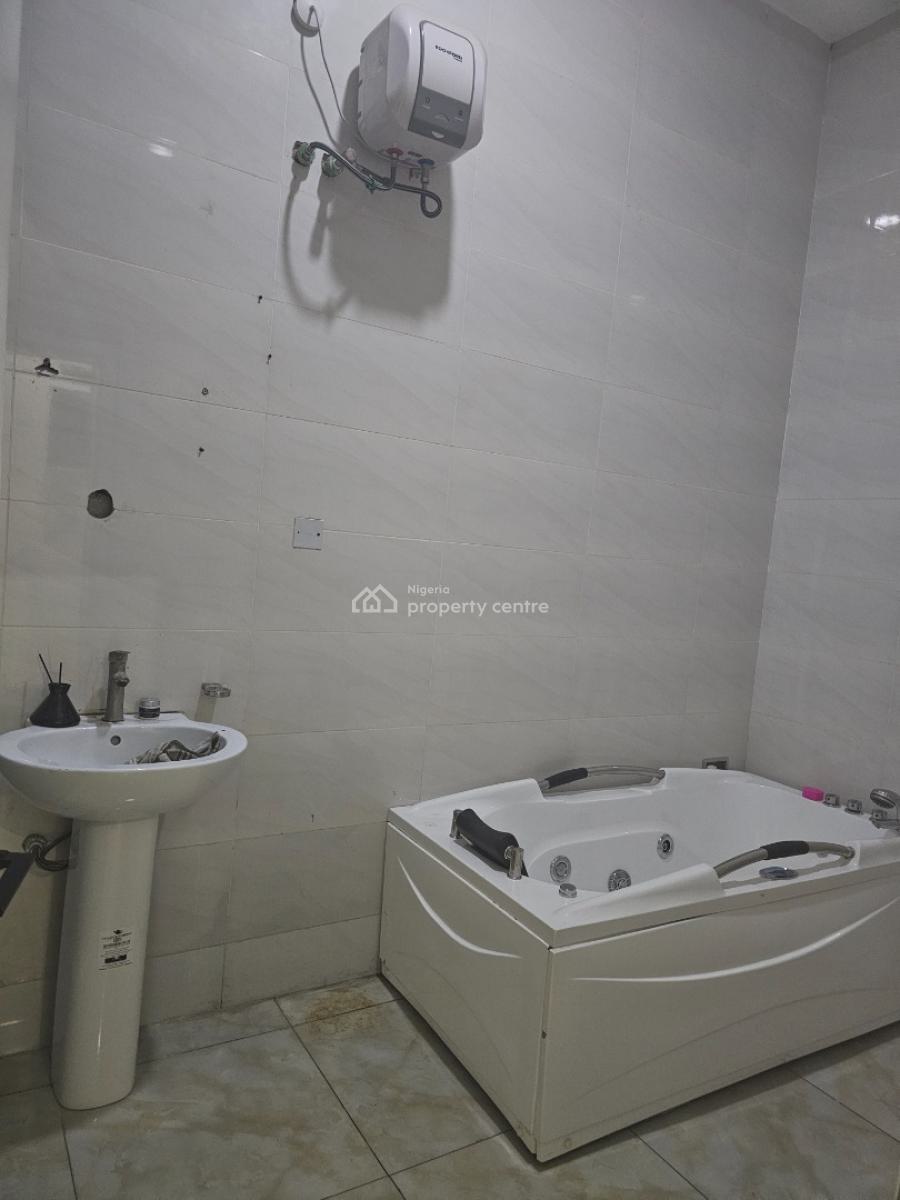 4 Bedrooms Semi Detached Duplex, Cheyvirew Estate, Chevron Drive, Lekki, Lagos, Semi-detached Duplex for Rent
