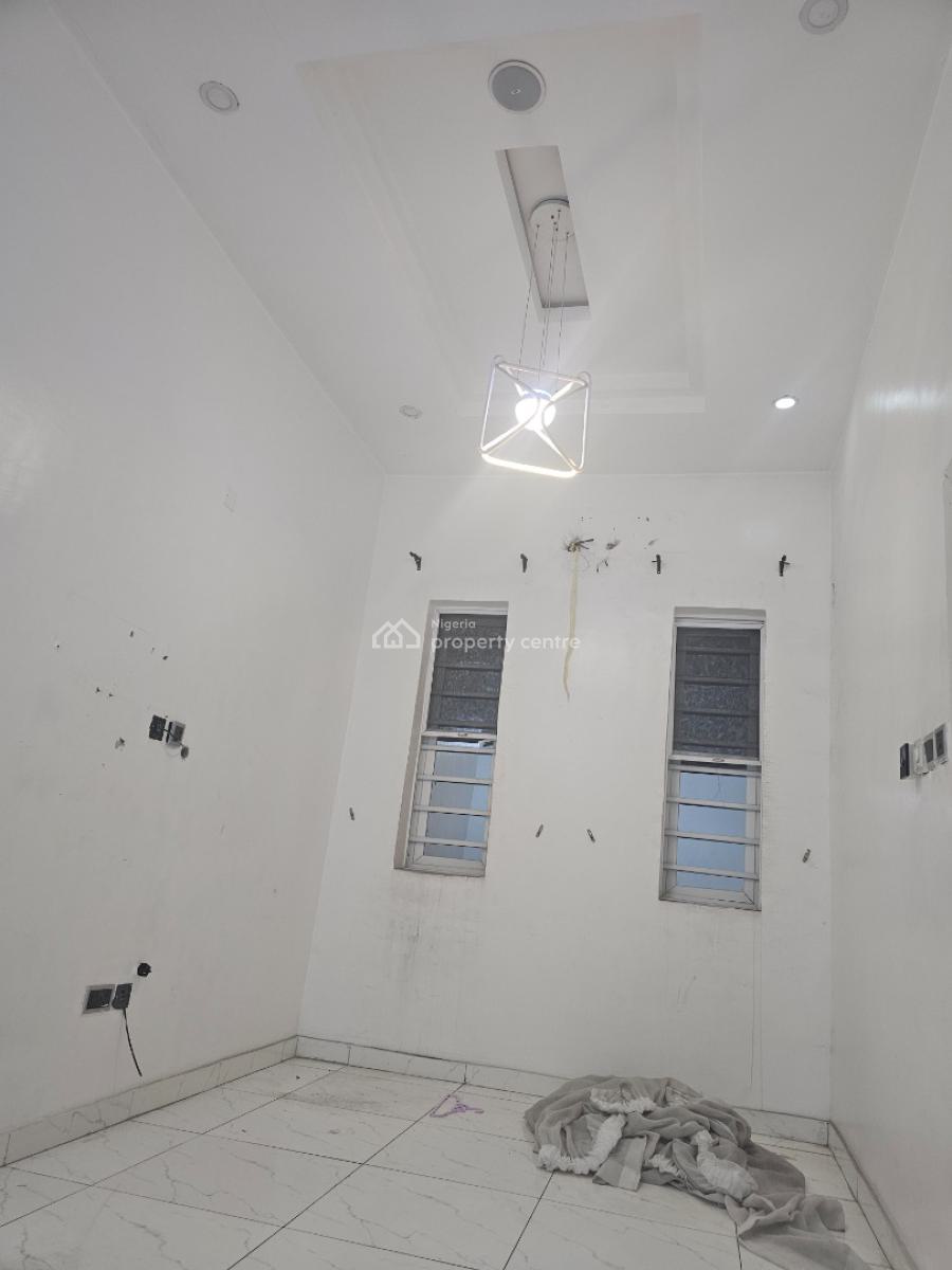 4 Bedrooms Semi Detached Duplex, Cheyvirew Estate, Chevron Drive, Lekki, Lagos, Semi-detached Duplex for Rent