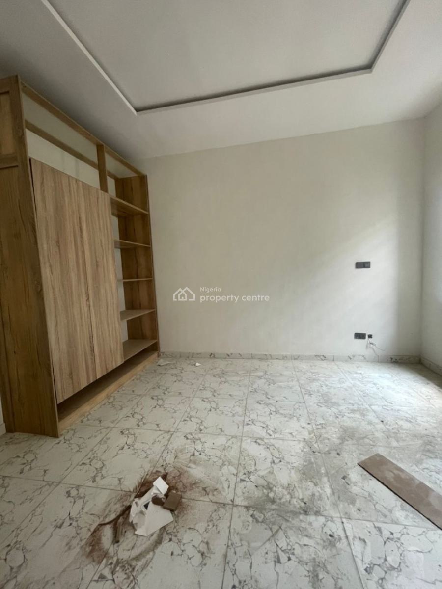 4 Bedroom Terraced Duplex, Mobil Road, Ilaje, Ajah, Lagos, Terraced Duplex for Rent