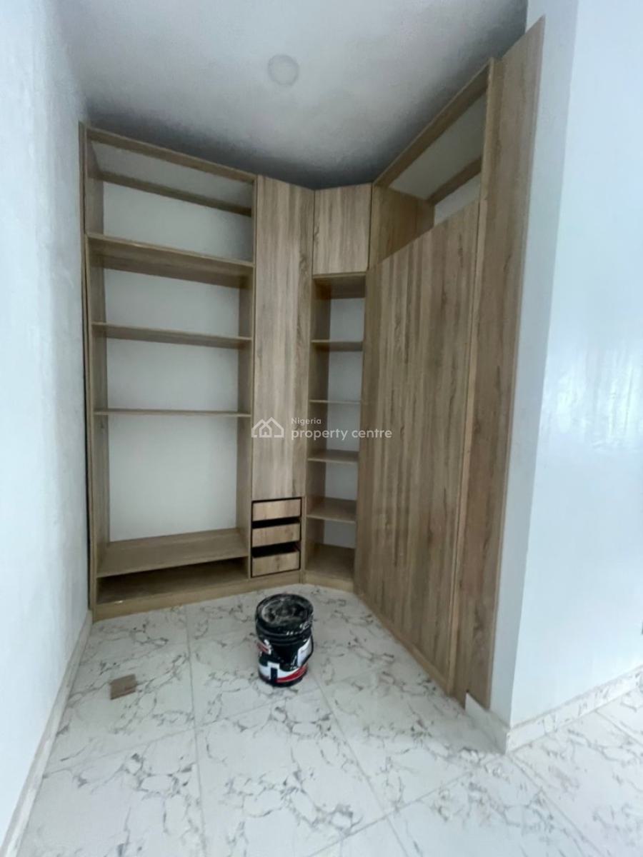 4 Bedroom Terraced Duplex, Mobil Road, Ilaje, Ajah, Lagos, Terraced Duplex for Rent