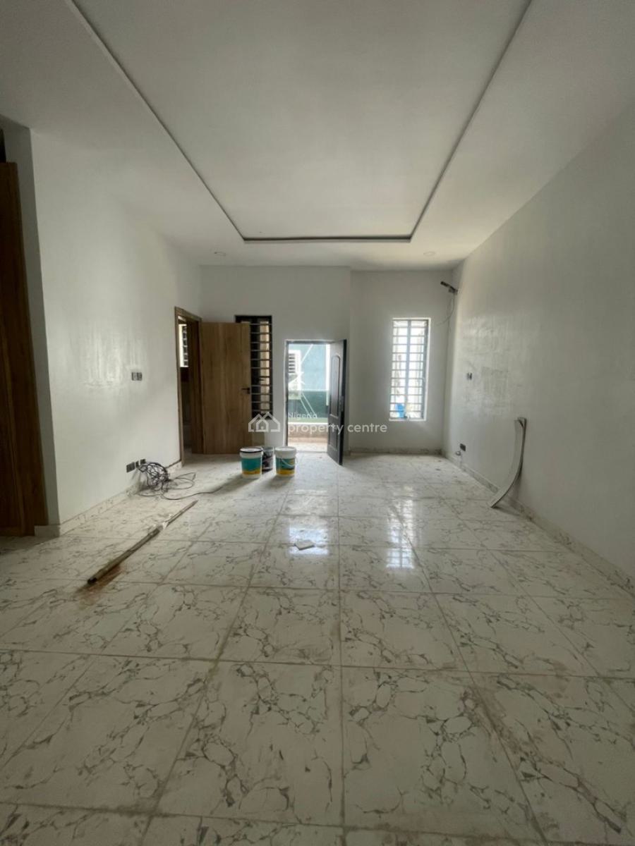 4 Bedroom Terraced Duplex, Mobil Road, Ilaje, Ajah, Lagos, Terraced Duplex for Rent