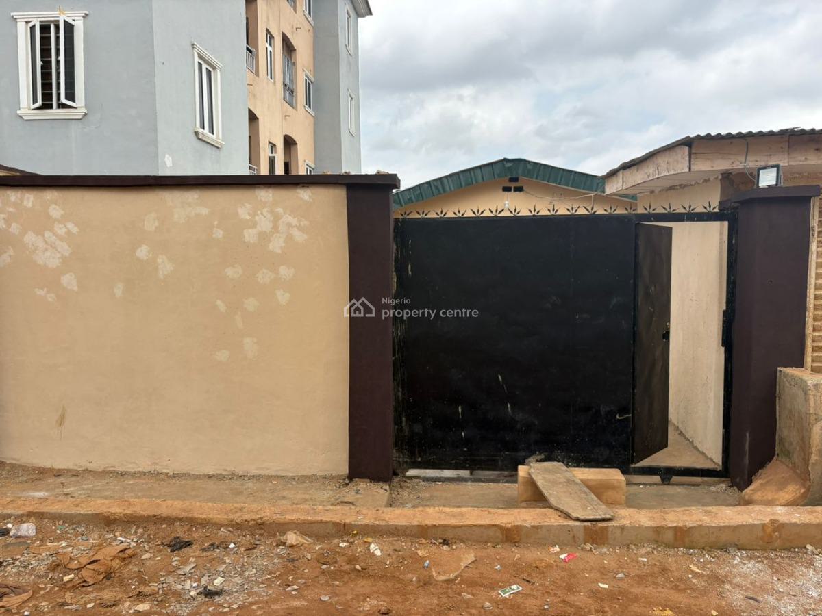 Nice and Neat 3 Bedroom, Nnpc Pipe Line Cele Bus Stop, Alagbole, Ifo, Ogun, Flat / Apartment for Rent