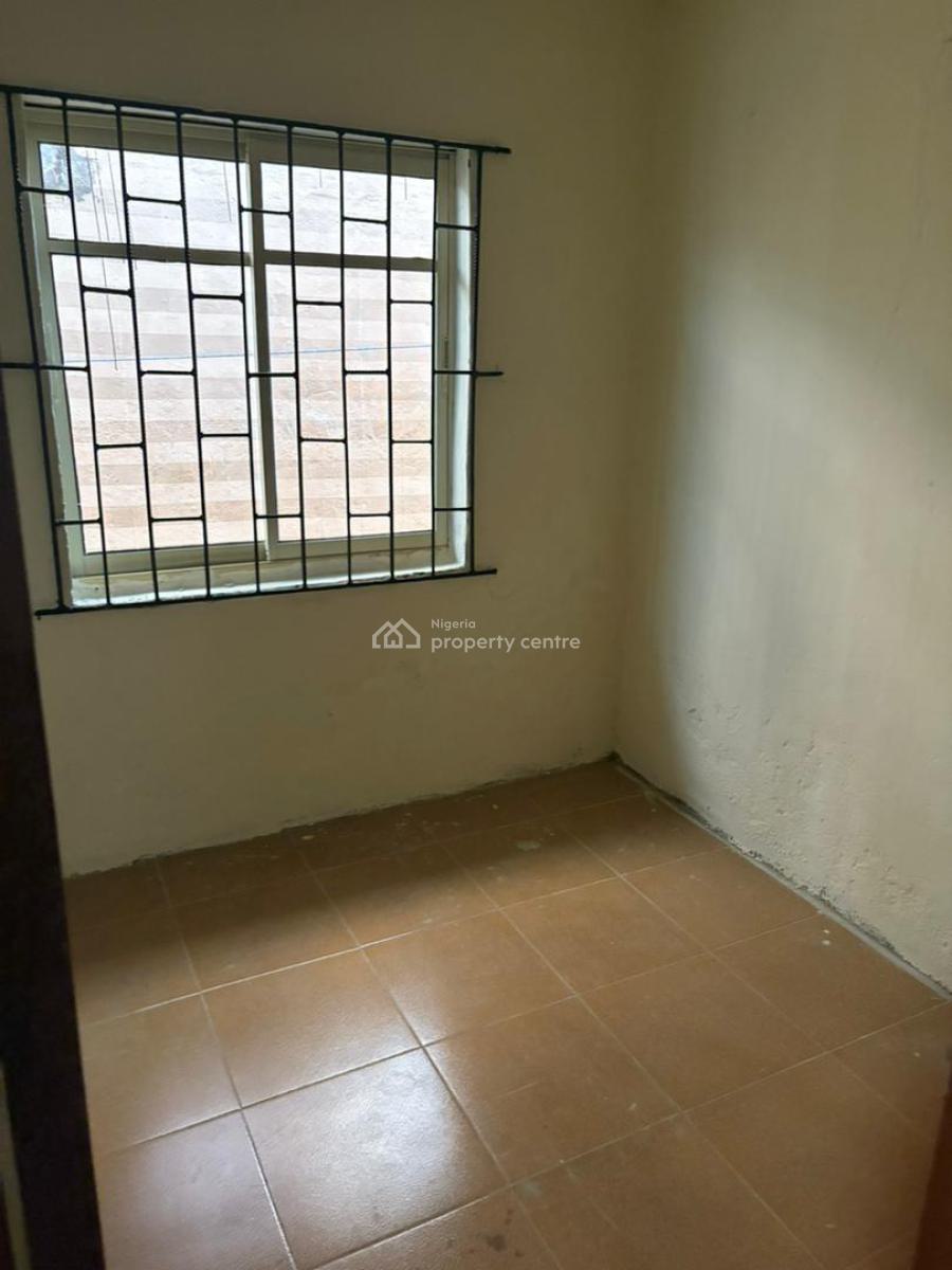 Nice and Neat 3 Bedroom, Nnpc Pipe Line Cele Bus Stop, Alagbole, Ifo, Ogun, Flat / Apartment for Rent