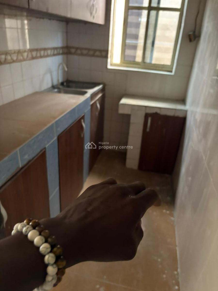 Nice and Neat 3 Bedroom, Nnpc Pipe Line Cele Bus Stop, Alagbole, Ifo, Ogun, Flat / Apartment for Rent