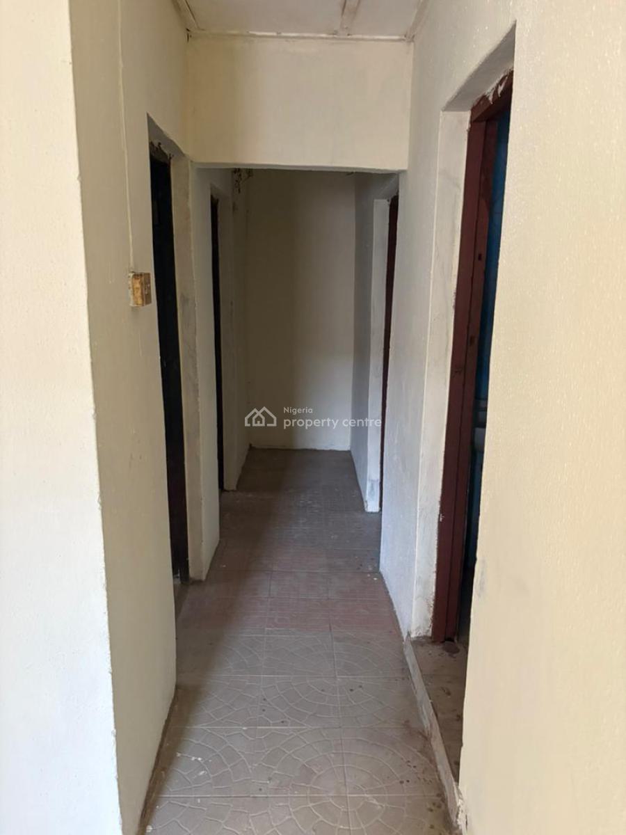 Nice and Neat 3 Bedroom, Nnpc Pipe Line Cele Bus Stop, Alagbole, Ifo, Ogun, Flat / Apartment for Rent