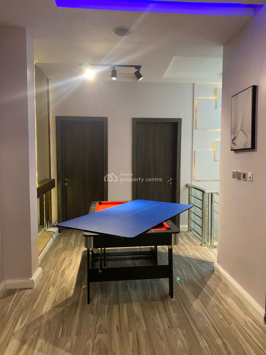 Luxury 5 Bedroom Apartment, Ago Palace, Isolo, Lagos, Flat / Apartment Short Let