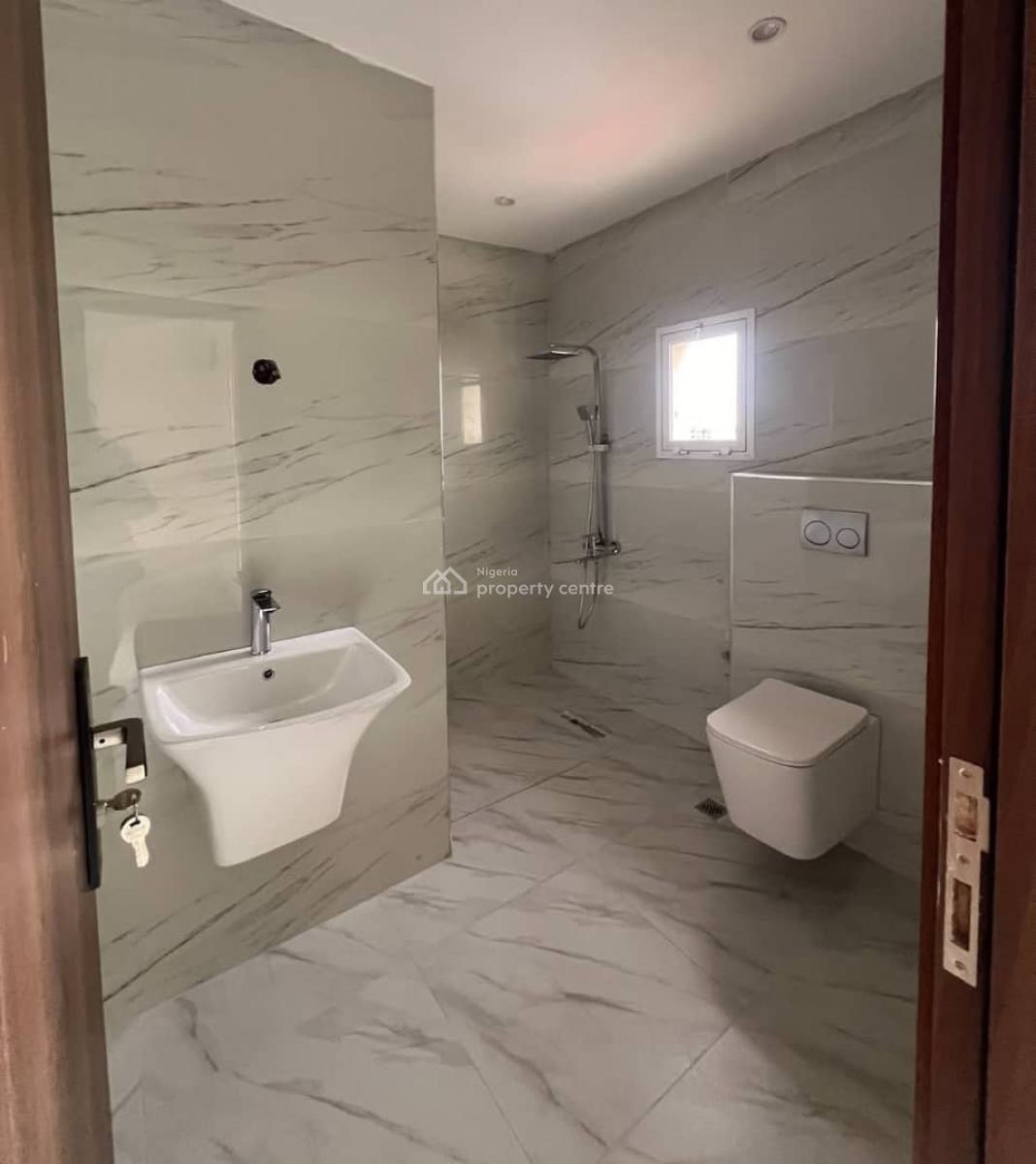 Fully Serviced 4 Bedroom Penthouse, Victoria Island (vi), Lagos, Flat / Apartment for Sale