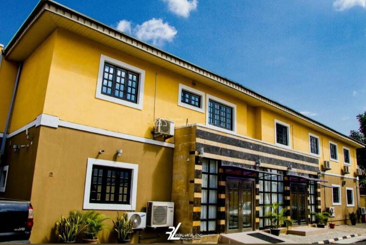 32 Rooms Luxury Hotel on 2062 Sqm, Ikeja Gra, Ikeja, Lagos, Hotel / Guest House for Rent