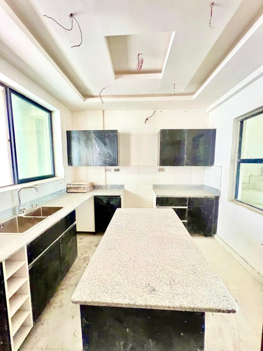 2 Bedroom Maisonette with Swimming Pool and Gym, Lekki Phase 1, Lekki, Lagos, House for Rent