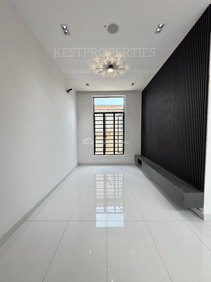 5 Bedroom Fully Detached with Swimming Pool, Ikota, Lekki, Lagos, Detached Duplex for Sale