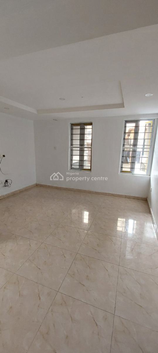 Spacious Self Contain/studio Apartment, Ocean Bay, Orchid Road, Lekki, Lagos, Self Contain (single Rooms) for Rent