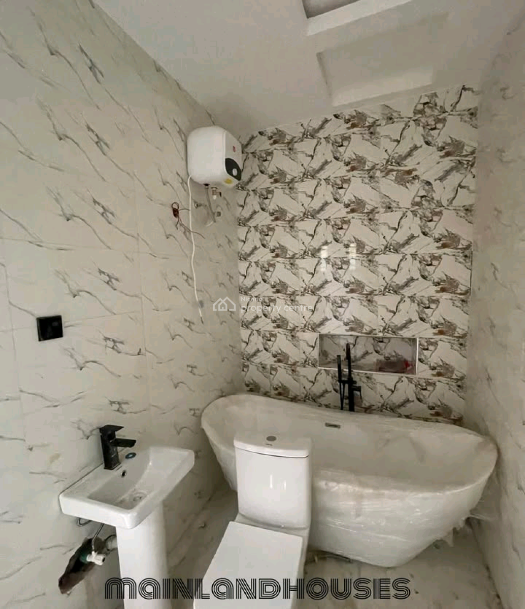 4 Bedroom  Olowora Magodo  N250m  Four Bedroom Detached Duplex with, Olowora, Magodo, Lagos, House for Sale