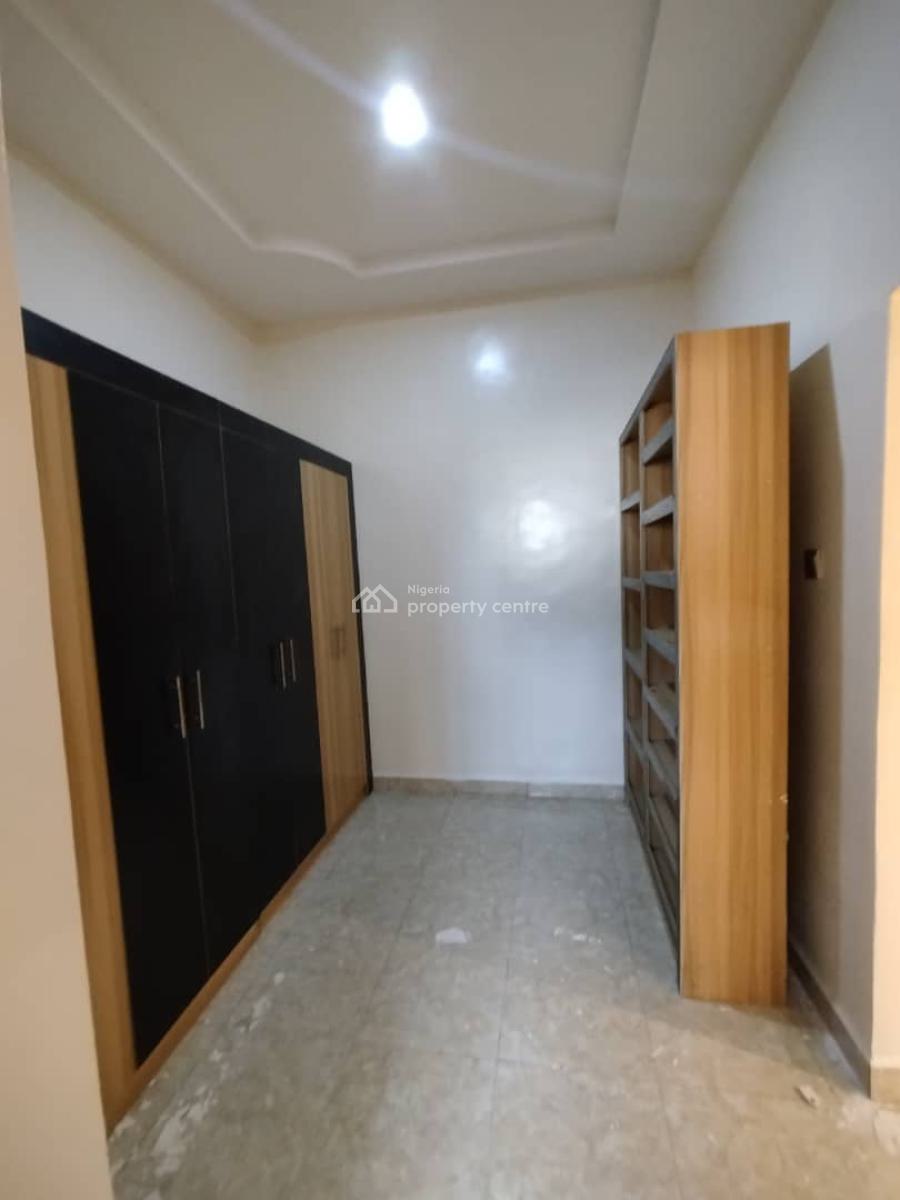 Standard 4bedroom Semi Detached Duplex with Bq on a Tarred Road, Kado, Abuja, Semi-detached Duplex for Rent